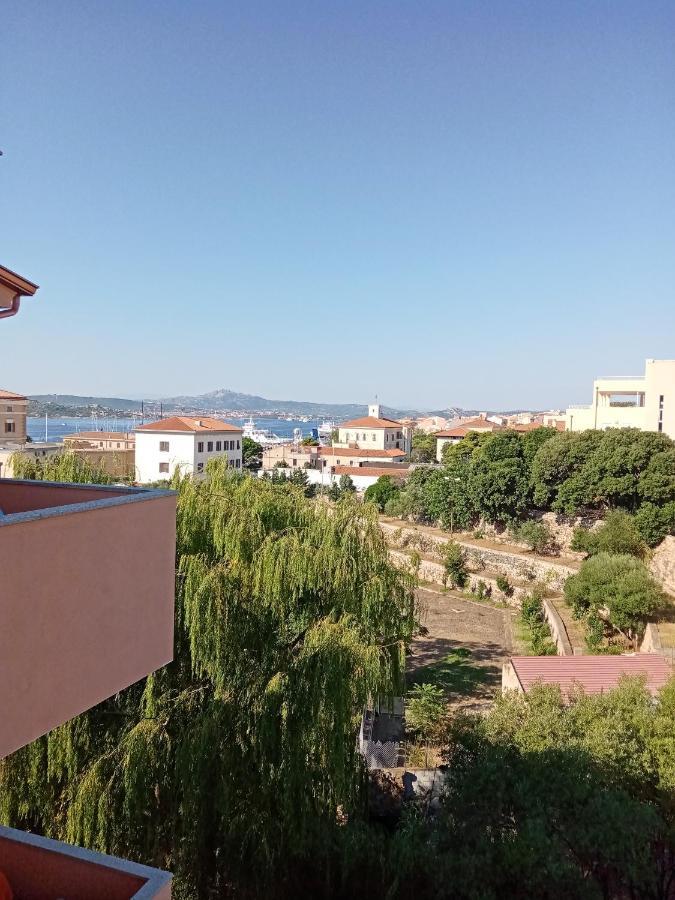 Hotel Delle Isole La Maddalena Kültér fotó