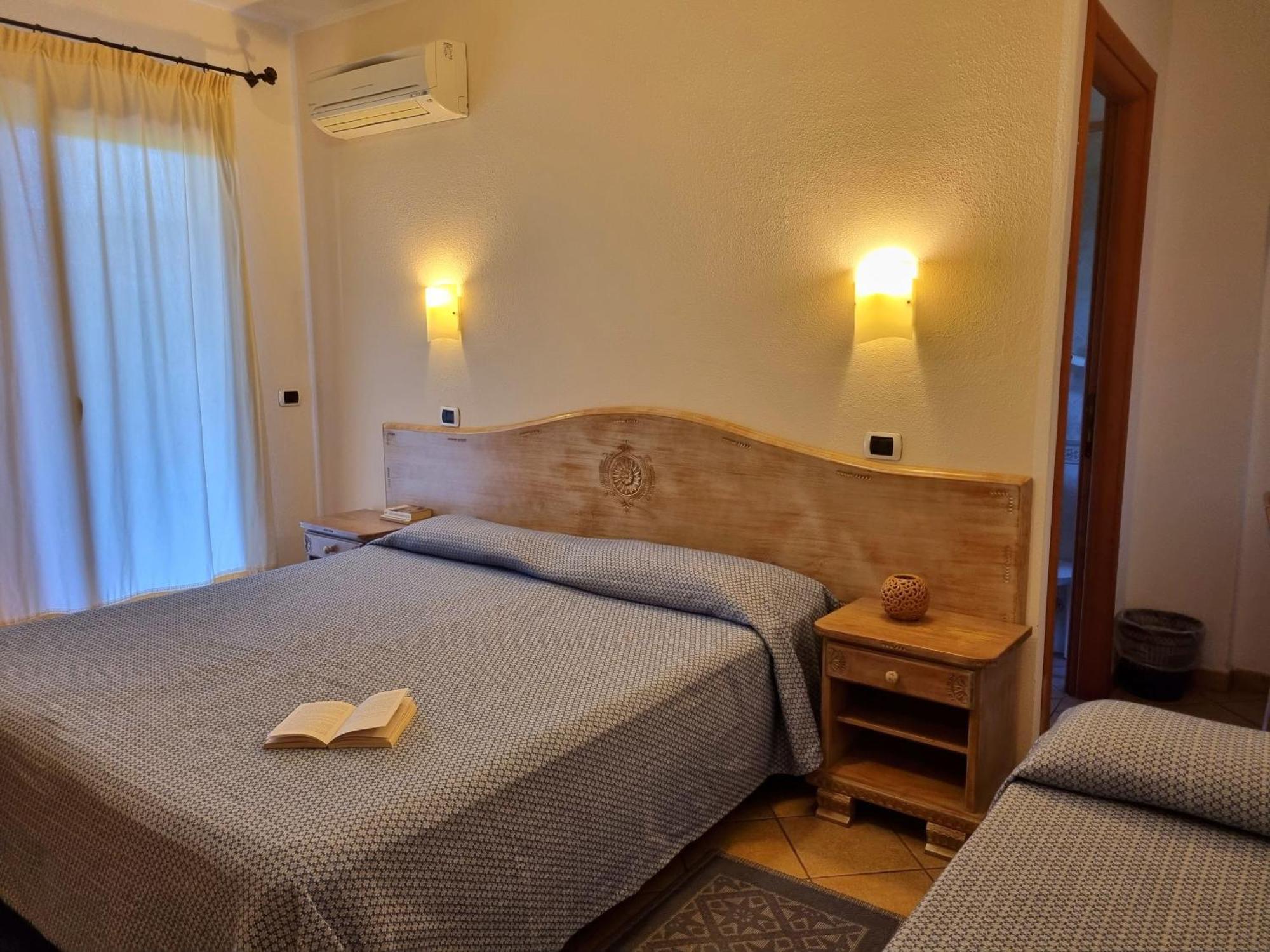 Hotel Delle Isole La Maddalena Kültér fotó